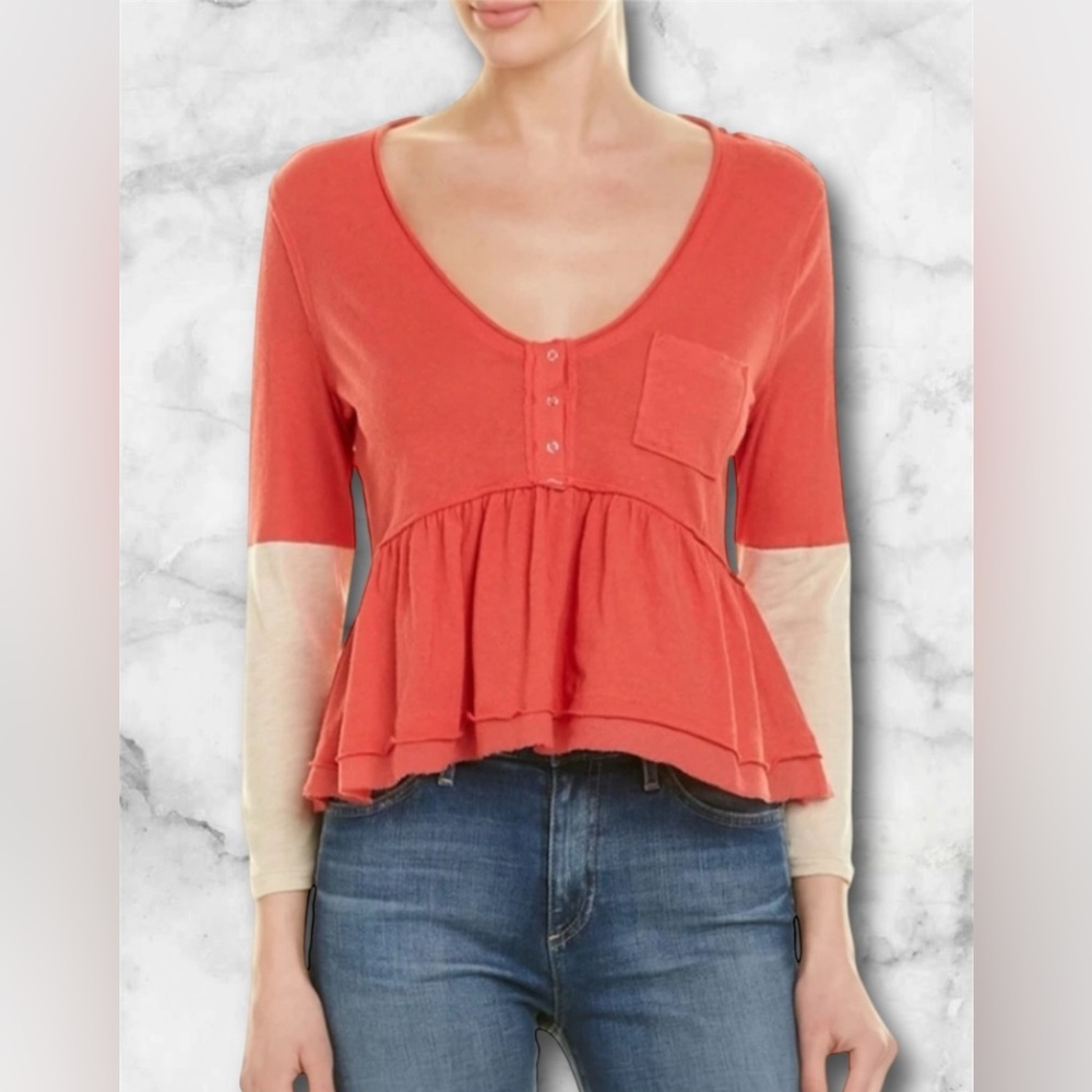 We The Free Heart of Mine Colorblock Peplum Top Henley Coral Salmon Cream Size S - Picture 2 of 9